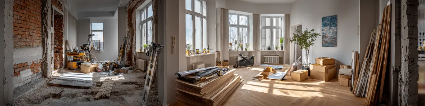 Chantier de rénovation complète montrant les phases de démolition jusqu'aux finitions